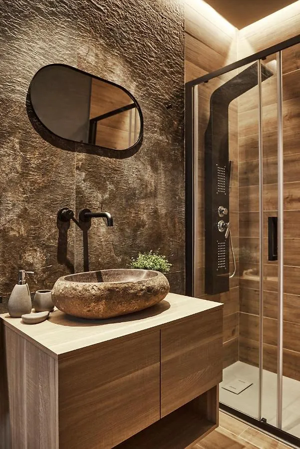 After8-Material Apartment Mestre Italy